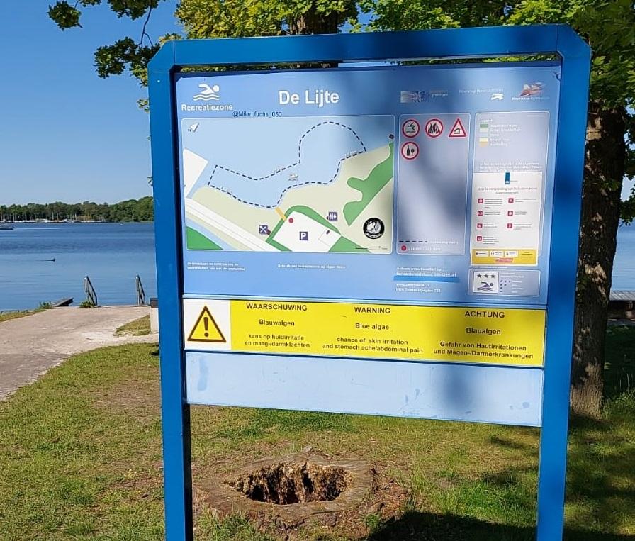 Waarschuwingsbord blauwalg Paterswoldsemeer